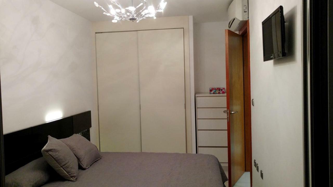 Elegance Apartment Бенидорм Екстериор снимка